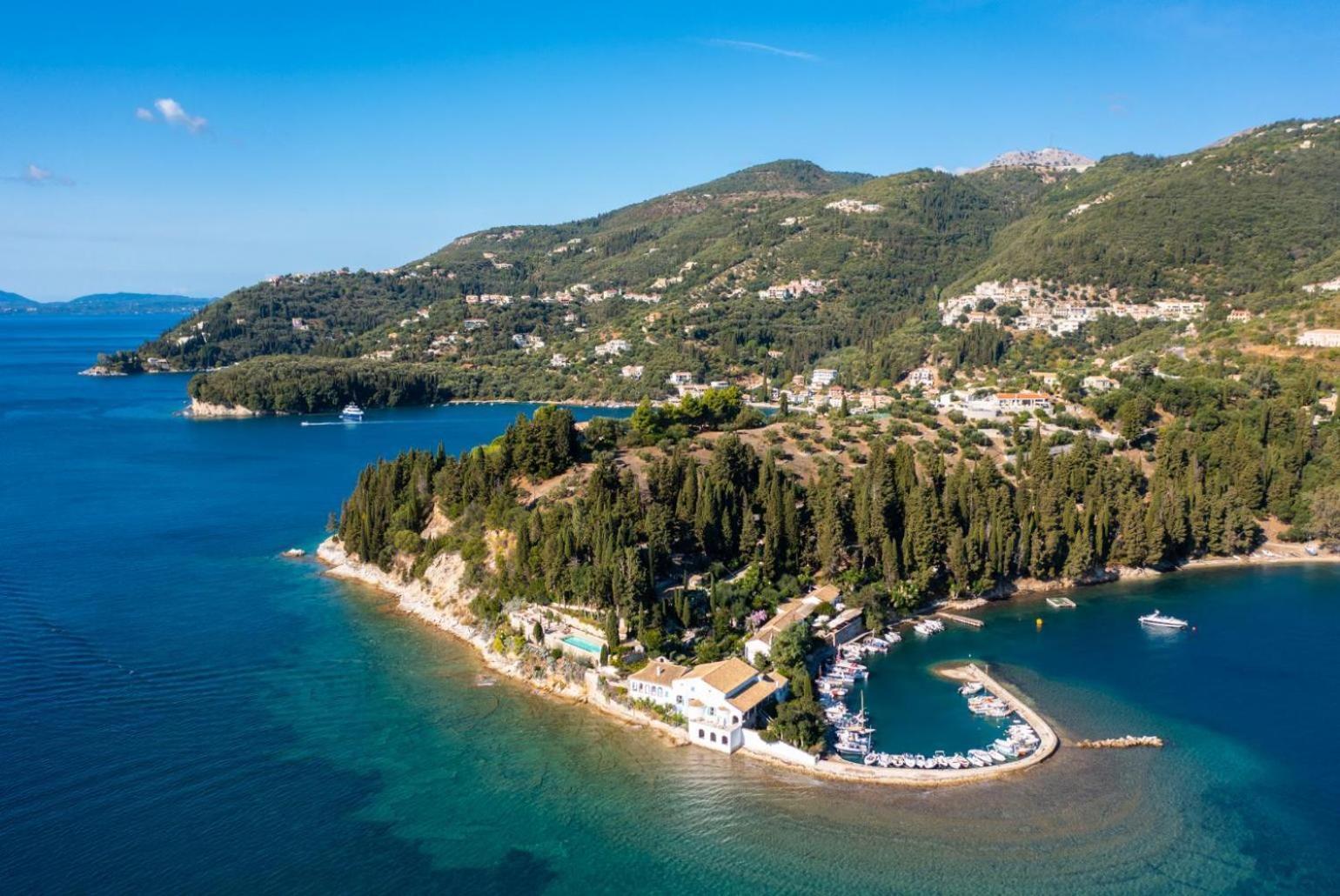 Villa Konstantinos Katávolos
