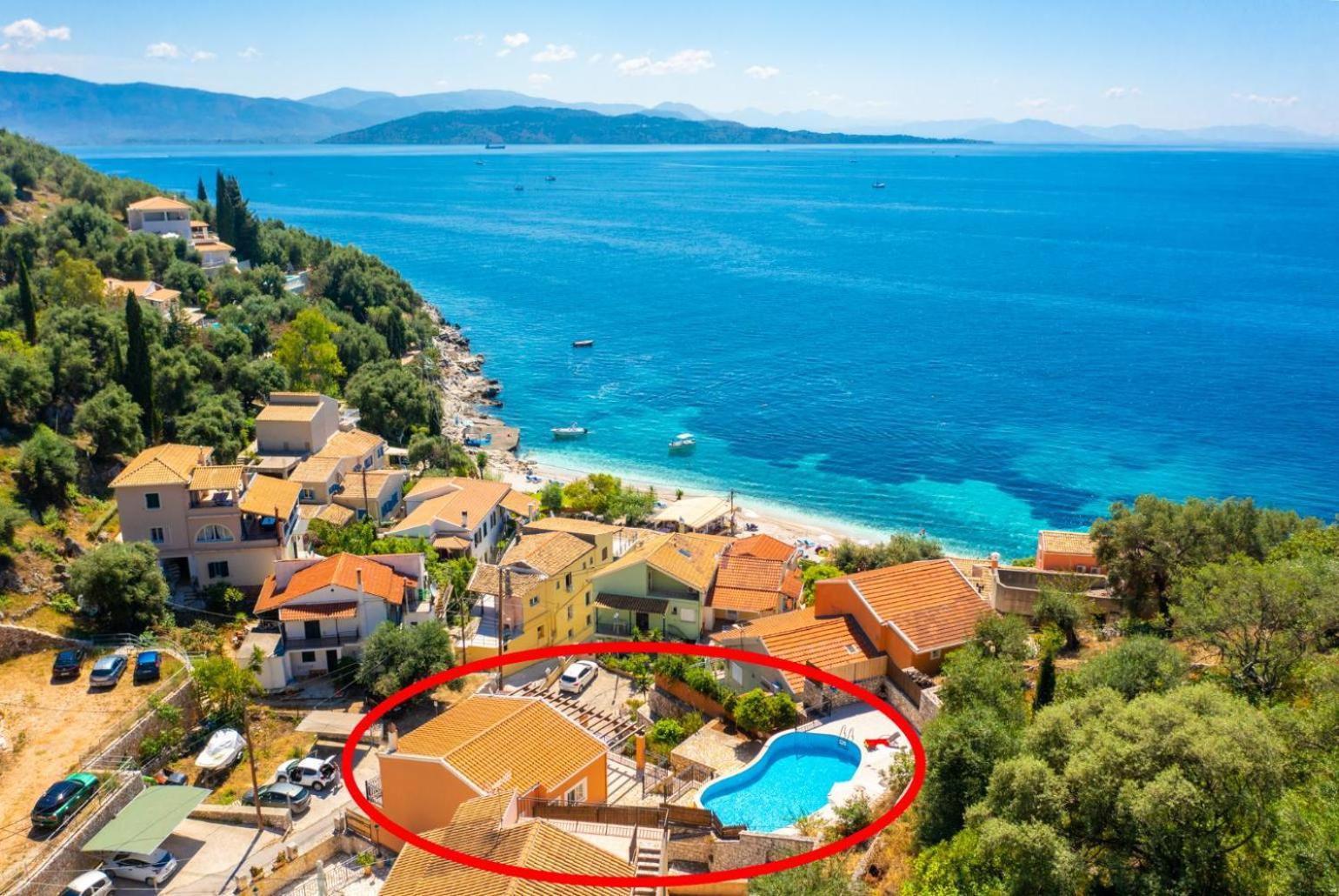 Konstantinos * Katávolos